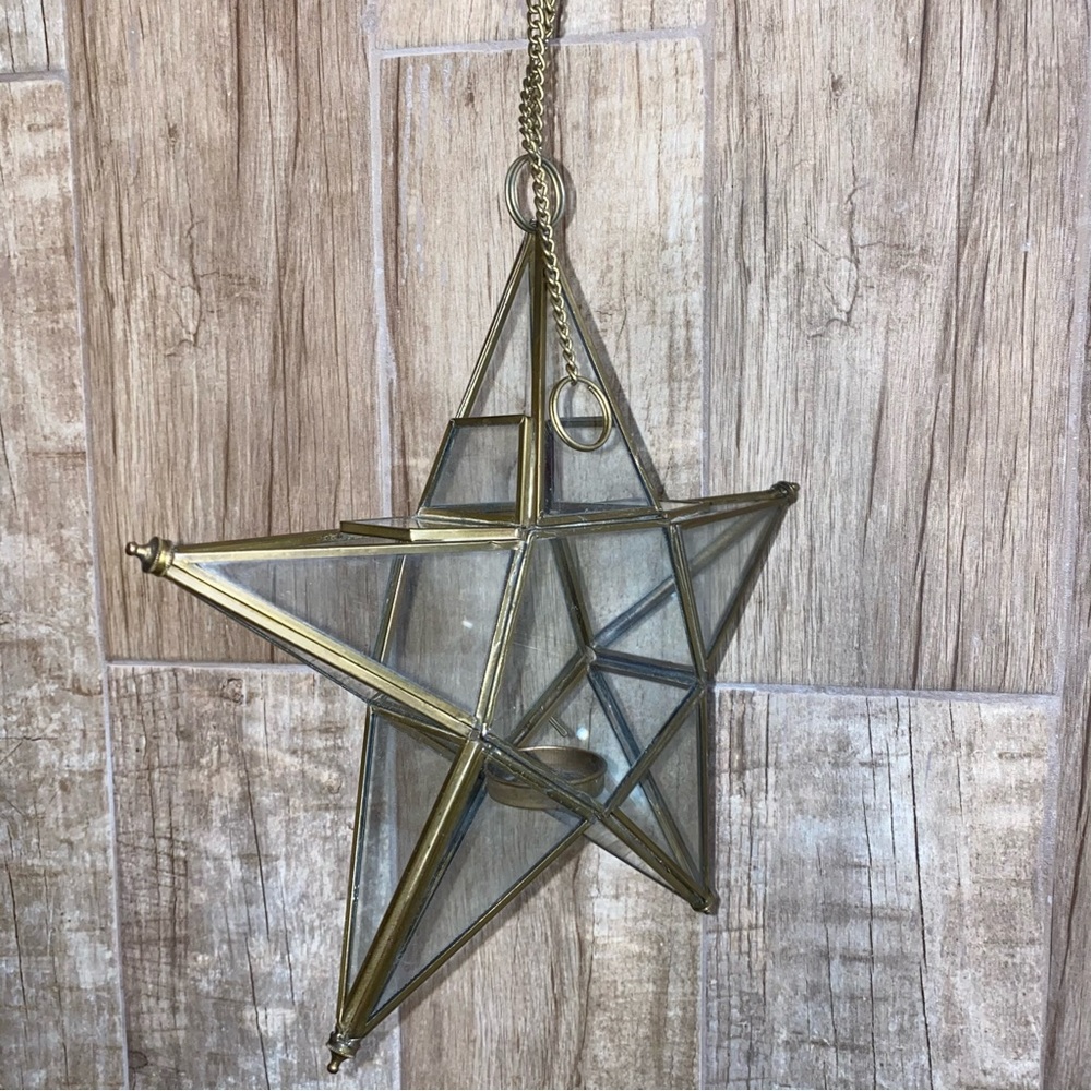 ✨SOLD. 🌿Home Decor Boutique Star Pendant Metal and Glass Lantern - Picture 3 of 4